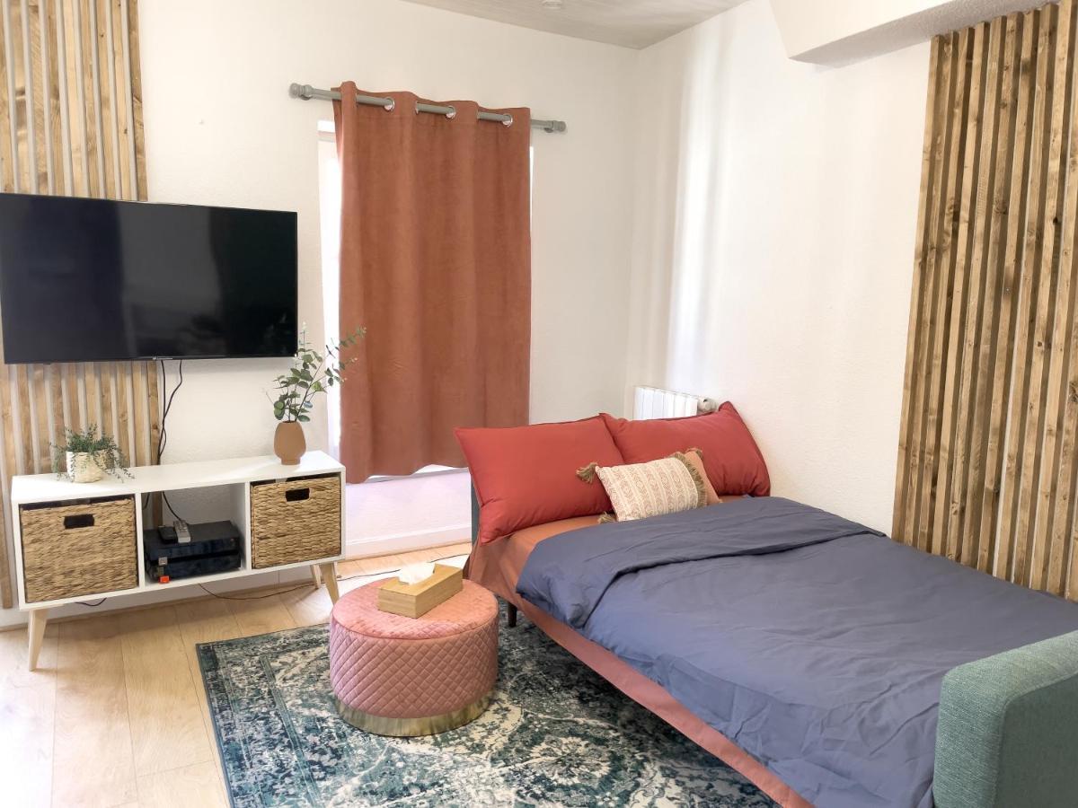 Appartement Lumineux 1 Chambre Hypercentre Place St Jean Valence  Kültér fotó